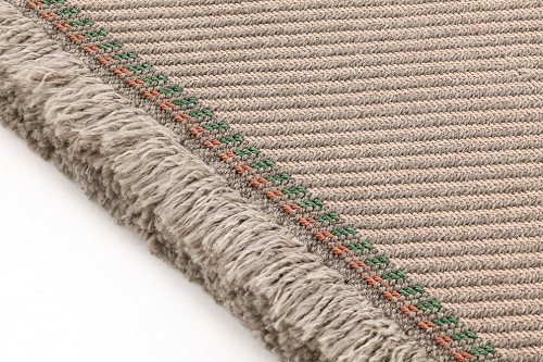 подушка diagonal almond-ivory от gan в Волгограде